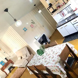 casa-ampla-otima-localizacao-hospedagem-nosso-lar.santa-catarina-brasil.com/